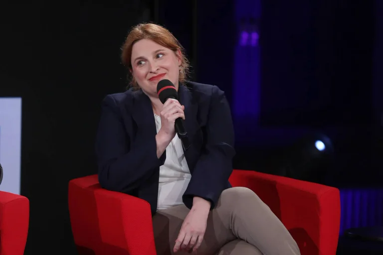 Vorschaubild: Frauenwerkstatt: Diskussion über die Einladung einer linken Aktivistin