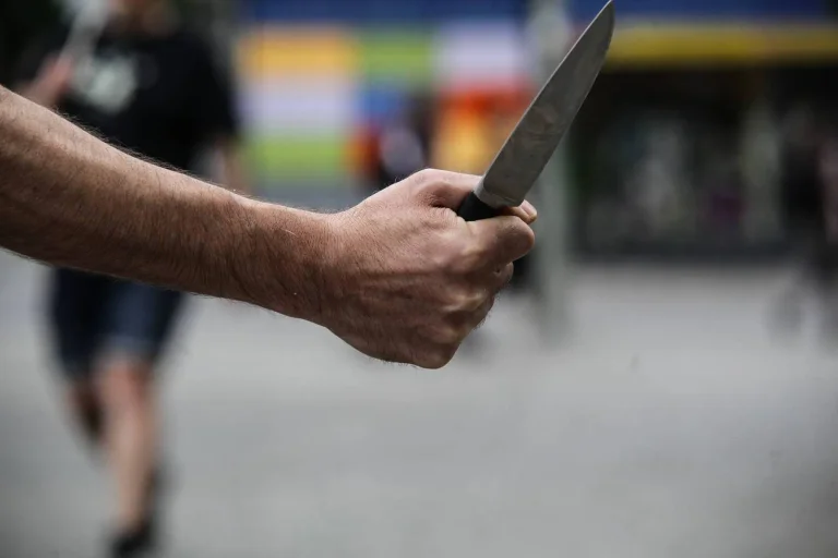 Vorschaubild: Experte: Migranten nicht das „Hauptproblem“ bei Messerkriminalität