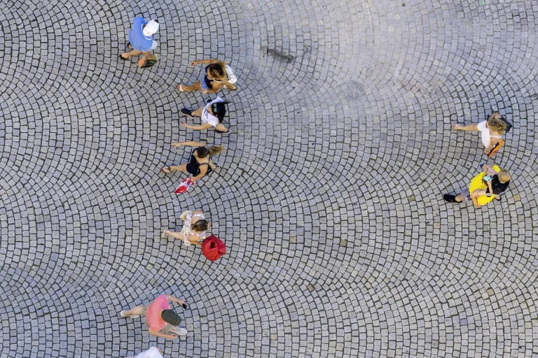 Vorschaubild: Umfrage: Mehrheit der Deutschen empfindet Zuwanderung als Bedrohung