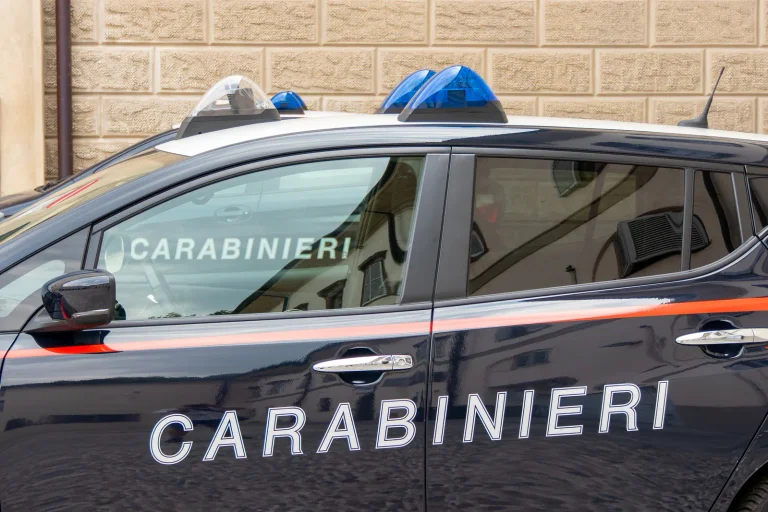 Vorschaubild: Italien: Frau springt nach stundenlanger Vergewaltigung aus dem Fenster