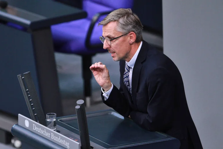 Vorschaubild: SPD blockiert Asylverschärfung: Keine Zurückweisung von Asylbewerbern aus sicheren Drittstaaten