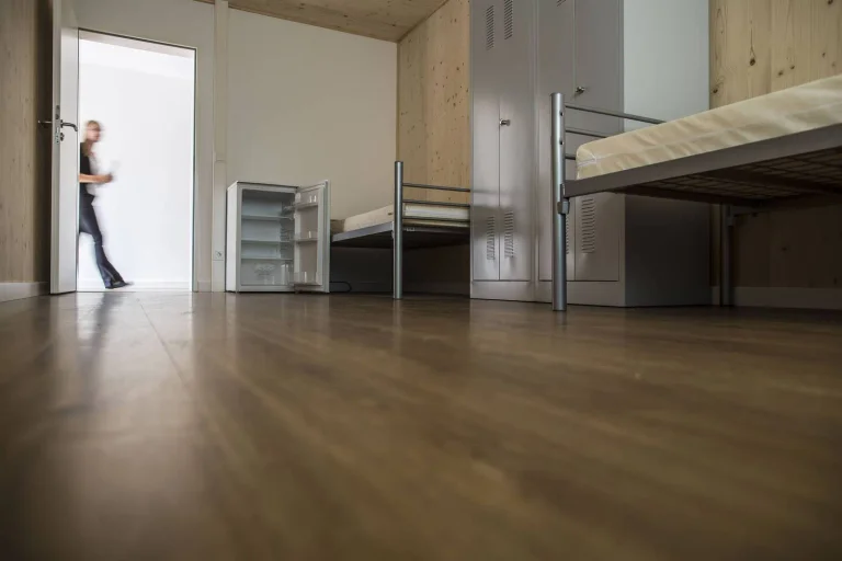 Vorschaubild: Schwarz-rote Koalition beschließt millionenschwere Erhöhung der Asylpauschale in Hessen