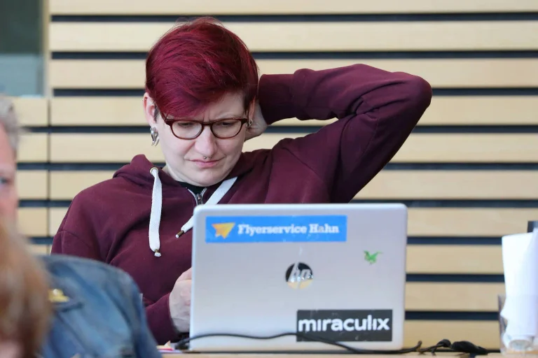 Vorschaubild: Thüringen: Linken-Politikerin verlässt Partei wegen Kinderporno-Vorwürfen gegen Kollegen