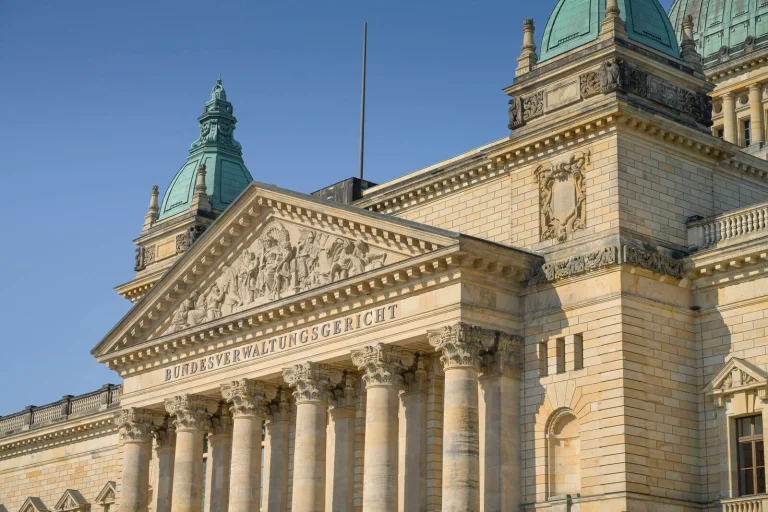 Vorschaubild: Bundesverwaltungsgericht: Verfassungsfeindliche Ideen allein rechtfertigen kein Verbot