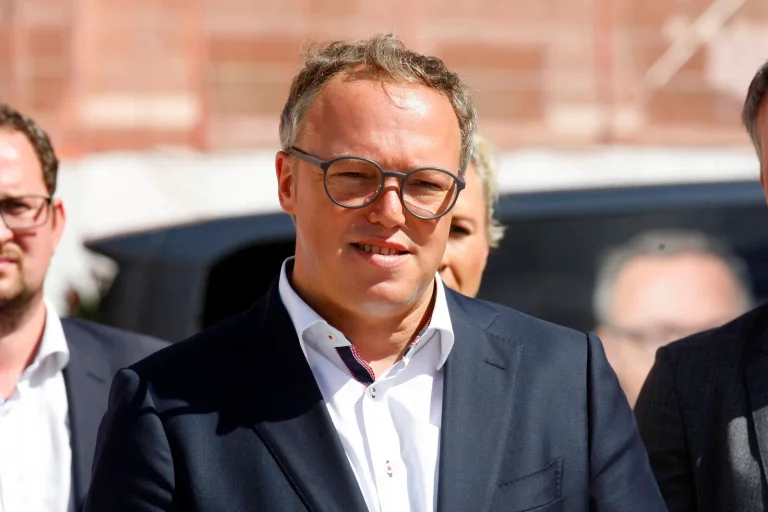 Vorschaubild: Thüringen: CDU attackiert Höcke für Wahlkreiswechsel – Voigt kandidiert selbst nicht am Wohnort