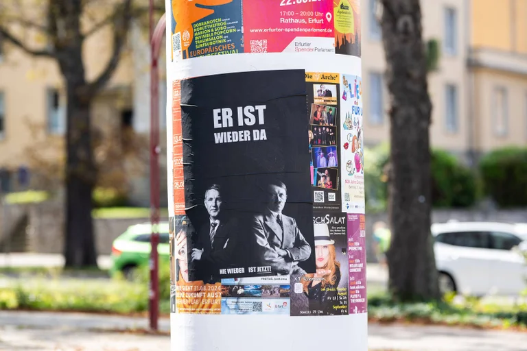 Vorschaubild: Thüringen: „Zentrum für politische Schönheit“ provoziert mit Höcke-Hitler-Vergleich