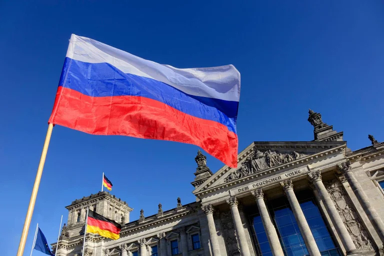 Vorschaubild: Deutsche Anleger verlieren Millionen: Keine Hilfe von der Regierung