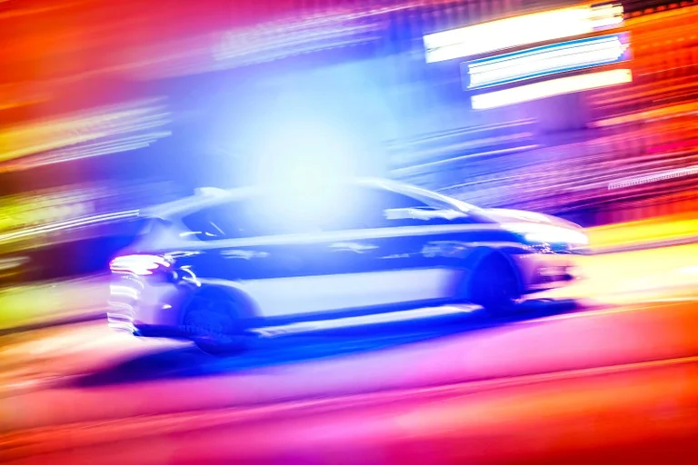 Vorschaubild: Messerattacke in Aschaffenburg: Afghane verletzt zwei Landsleute mit Messer