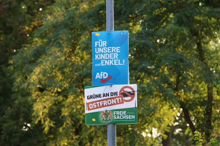 Vorschaubild: Freie Sachsen: Schuld am AfD-Misserfolg oder nur Sündenbock? Das sagen Experten