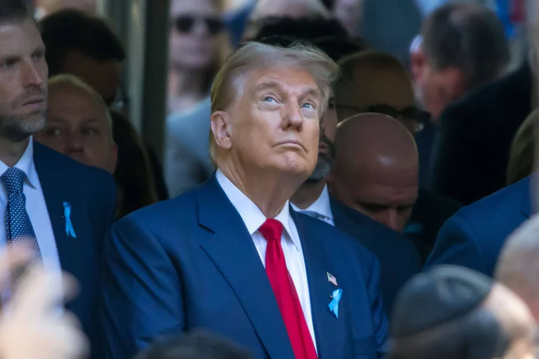 Vorschaubild: Schüsse in der Nähe von Donald Trump: Zwischenfall vor Golfclub in Florida