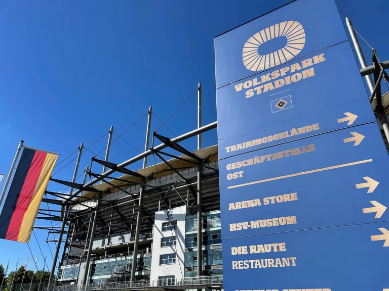 Vorschaubild: Dynamo Kiew in Hamburg: HSV-Fans fordern Anti-Rassismus-Konzept