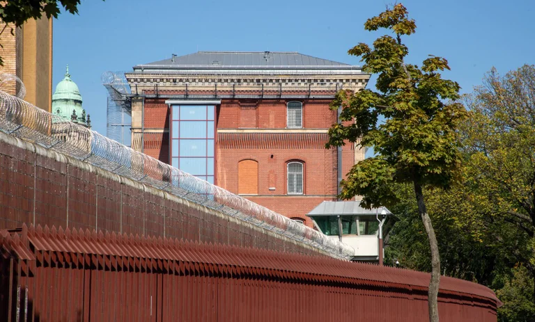 Vorschaubild: Ausländische Gefangene kosten den deutschen Steuerzahler jährlich Milliarden