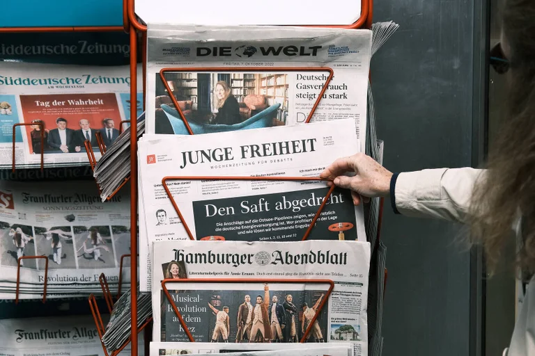 Vorschaubild: VS-Bericht sieht Junge Freiheit und alternative Medien als Teil von Desinformationskampagne