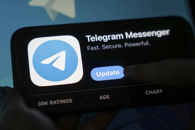 Vorschaubild: Telegram knickt ein: Private Chats werden nun stärker moderiert