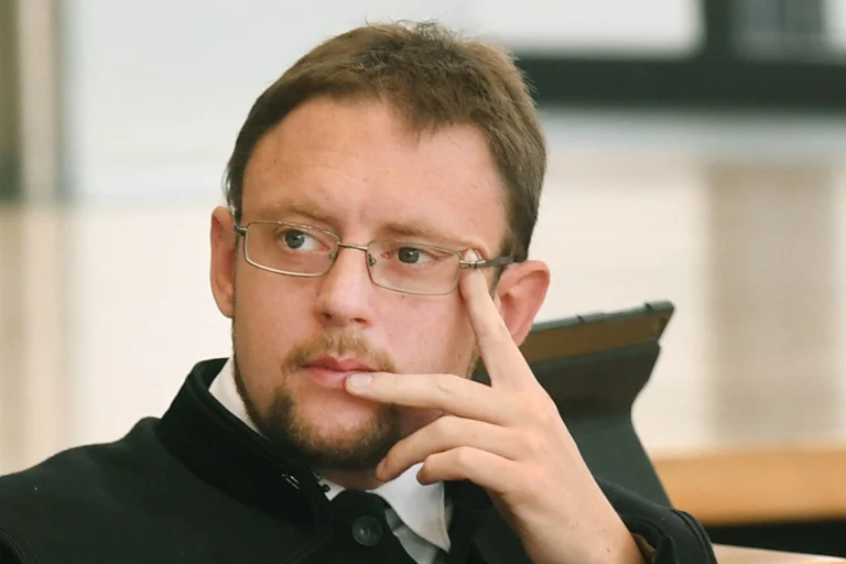 Vorschaubild: Erster AfD-Bürgermeister in Mittelsachsen: Rolf Weigand triumphiert