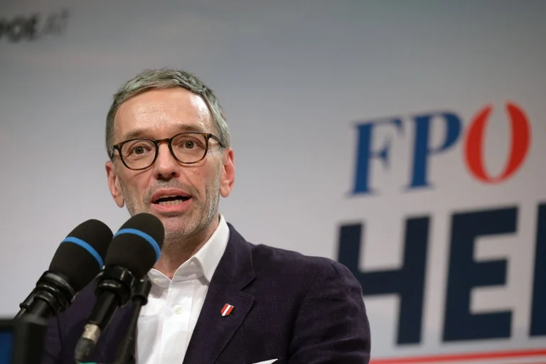 Vorschaubild: FPÖ-Chef Kickl begrüßt AfD-Erfolge in Thüringen und Sachsen