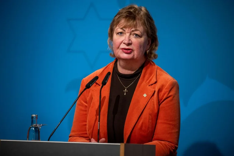 Vorschaubild: Thüringen: CDU-Politikerin will mit AfD reden – „Pippi-Langstrumpf-Politik gescheitert“