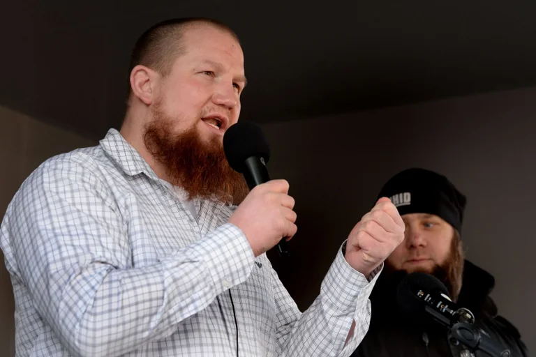 Vorschaubild: Islamistischer Prediger als Boxtrainer? Vorwürfe gegen Pierre Vogel