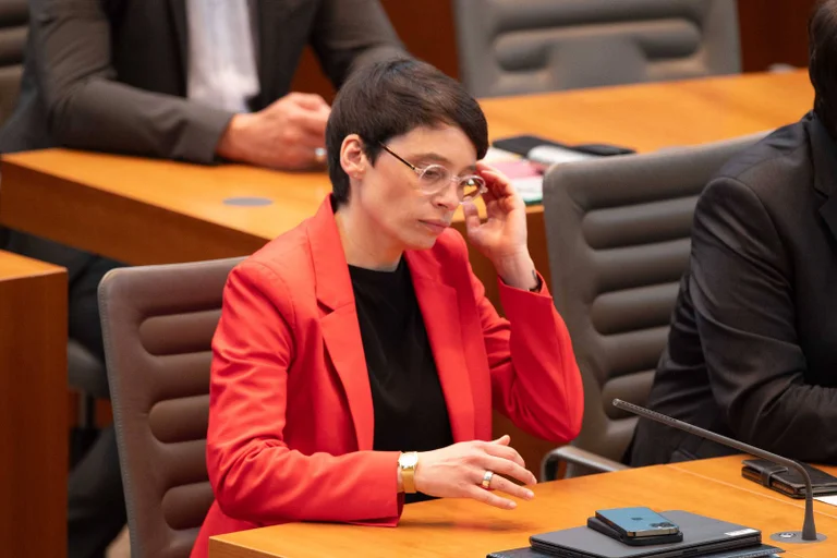 Vorschaubild: Identitätstäuschung im Asylverfahren: Behörden in NRW ahnungslos