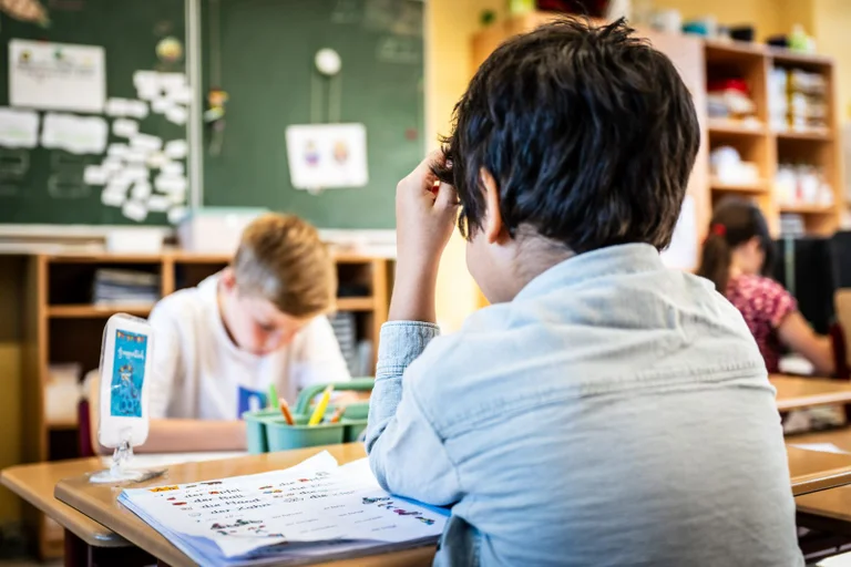 Vorschaubild: Alarmierende Zahlen: In Favoriten sprechen 73 Prozent der Schüler im Alltag kein Deutsch