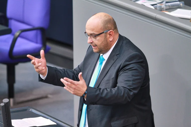 Vorschaubild: AfD stellt 10-Punkte-Programm „für die Zukunft der deutschen Landwirtschaft“ vor