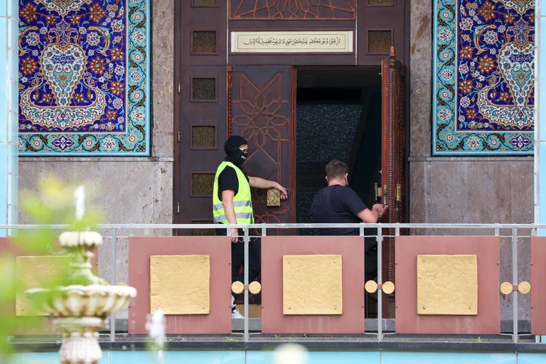 Vorschaubild: Mehr als die offiziellen 475: So viele islamistische Gefährder gibt es wirklich