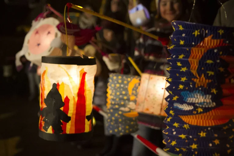Vorschaubild: Niederösterreichischer Kindergarten ersetzt Martinsfest durch „Mond-Sterne-Fest“