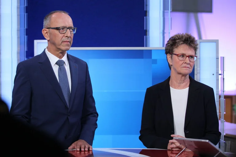 Vorschaubild: Sachsen: AfD setzt mit BSW Corona-Untersuchungsausschuss durch