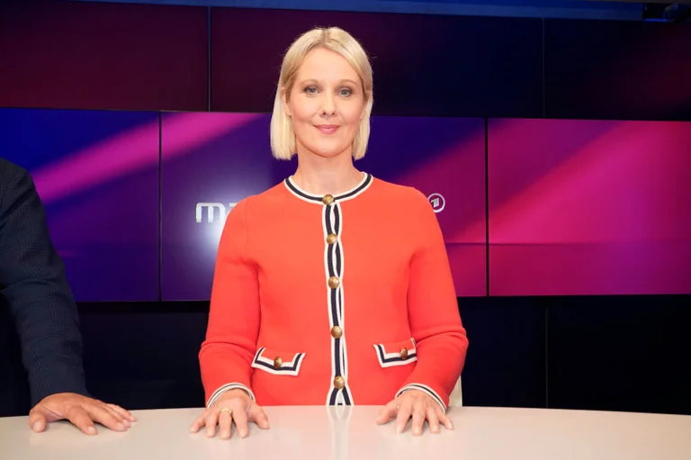 Vorschaubild: Nach Champagner-Lüge gegen Krah: ZDF-Journalistin unterschreibt Unterlassungserklärung