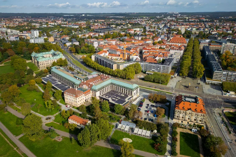 Vorschaubild: „Luxus-Asyl“: Kritik an monatlichen Millionenkosten für Dresdner Asylunterkunft