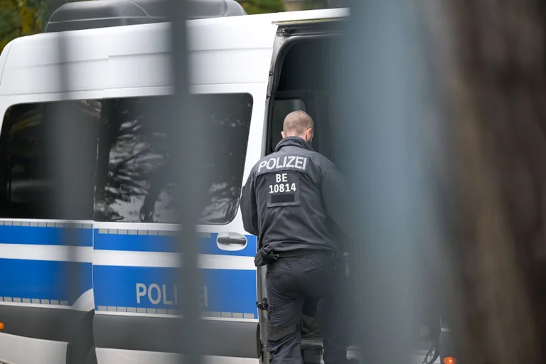 Vorschaubild: Hammerbande: Mutmaßlicher Linksextremist Thomas J. in Berlin festgenommen