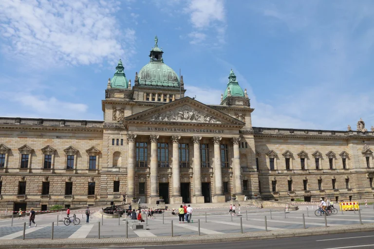 Vorschaubild: Gericht urteilt: Anerkannte Flüchtlinge dürfen wieder nach Italien abgeschoben werden
