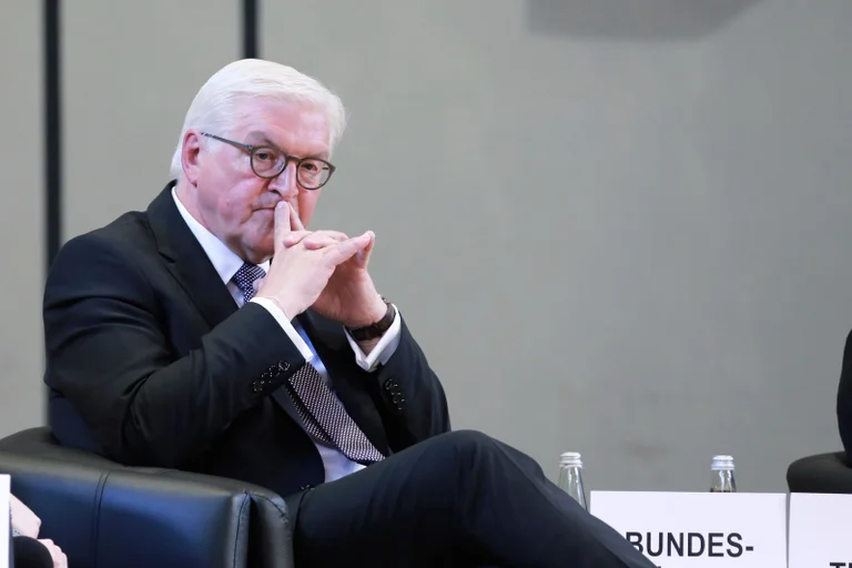 Vorschaubild: Jahrestag der Friedlichen Revolution: Wie ein Festredner Steinmeier in Rage brachte