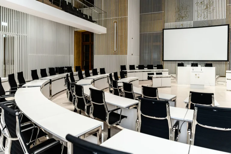 Vorschaubild: AfD laut Umfrage stärkste Kraft in Mecklenburg-Vorpommern