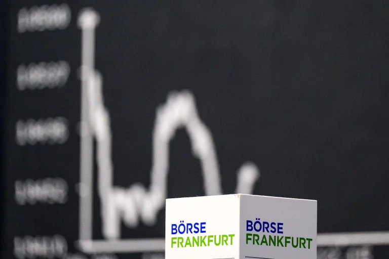 Vorschaubild: Börsenspekulation: Investoren erwarten Ende der Schuldenbremse