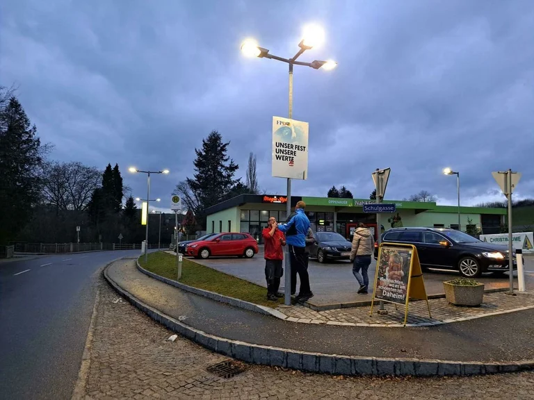 Vorschaubild: Wahlkampf in Niederösterreich: ÖVP-Bürgermeister ließ FPÖ-Plakate entfernen