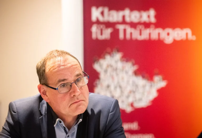 Vorschaubild: Skandal in Thüringen: Ex-Stasi-Mitarbeiter Tilo Kummer soll Minister werden