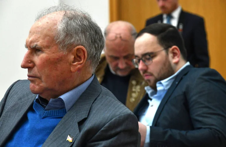 Vorschaubild: Saarland: CDU-Politiker Theis beschimpft AfD-Abgeordnete als „Vaterlandsverräter“