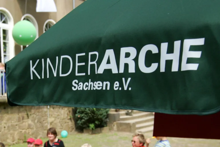 Vorschaubild: „Mit Werten unvereinbar“: Sächsischer Kinderheimbetreiber lehnt Spende von Patrioten ab