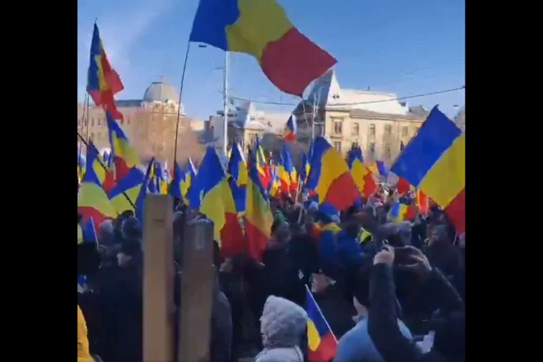 Vorschaubild: Rumänien: Große Proteste gegen Wahlannullierung und mangelnde Transparenz