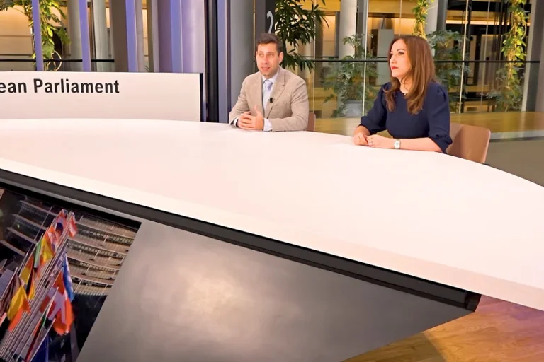 Vorschaubild: AfD und FPÖ warnen vor politischer Zensur durch Debanking