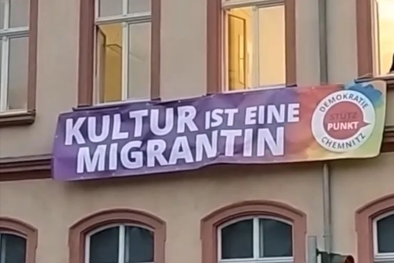 Vorschaubild: „Kultur ist eine Migrantin“: Provokanter Slogan sorgt in Chemnitz für Aufsehen