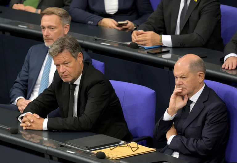 Vorschaubild: Ampel umging bei knapp 1.200 Personalentscheidungen reguläres Verfahren