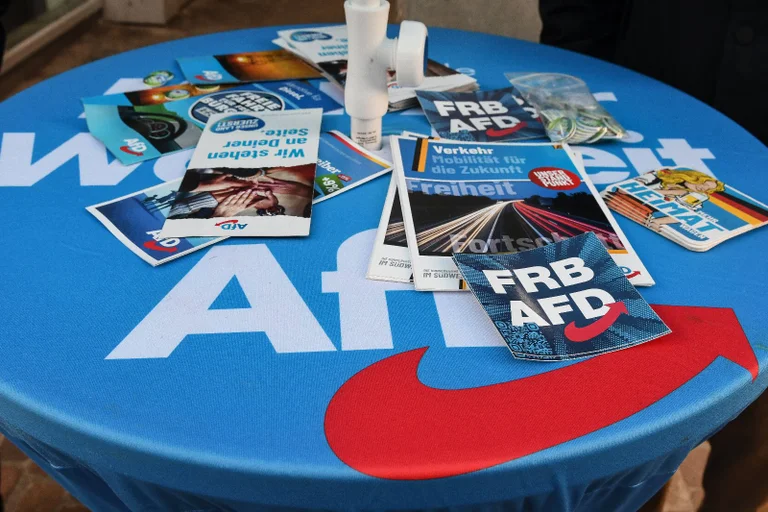 Vorschaubild: Nordrhein-Westfalen: Schüsse auf AfD-Wahlkampfstand in Marl