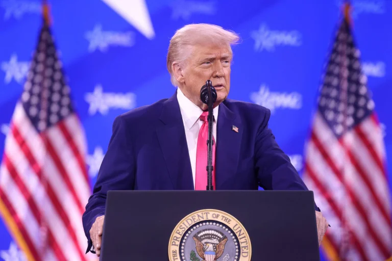 Vorschaubild: Trump würde bei aktuellem Tempo weniger abschieben als Obama