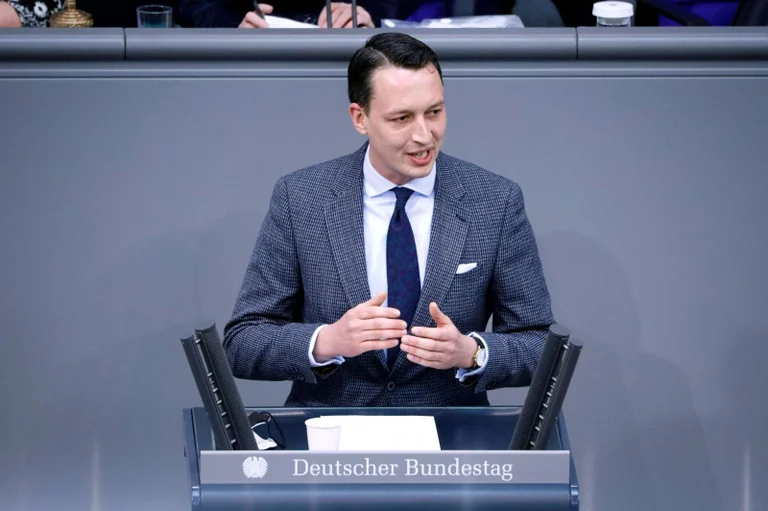 Vorschaubild: Matthias Helferich: „Der Kulturkampf von rechts muss von Akteuren unseres Vorfeldes geführt werden“