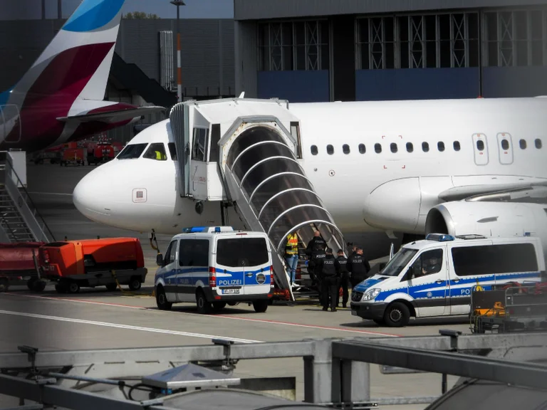 Vorschaubild: Migration: Diese Zahl zeigt das Scheitern des EU-Asylsystems