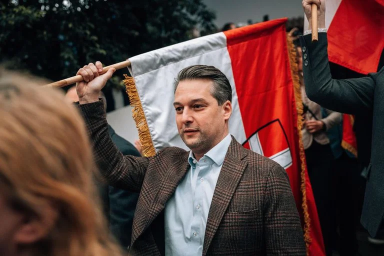 Vorschaubild: Wien-Wahl: FPÖ-Spitzenkandidat Dominik Nepp im Porträt