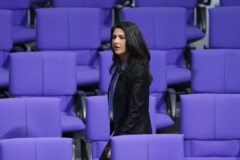 Vorschaubild: Güler und Graue Wölfe: CDU-Personalie für Staatsministeramt sorgt für Wirbel