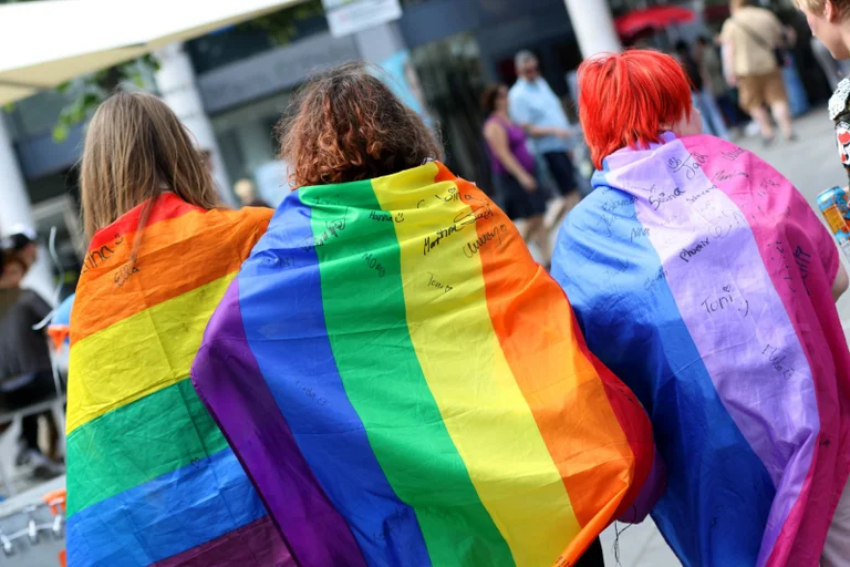 Vorschaubild: MV: Kritik am Umgang mit Hormontherapie bei Kindern